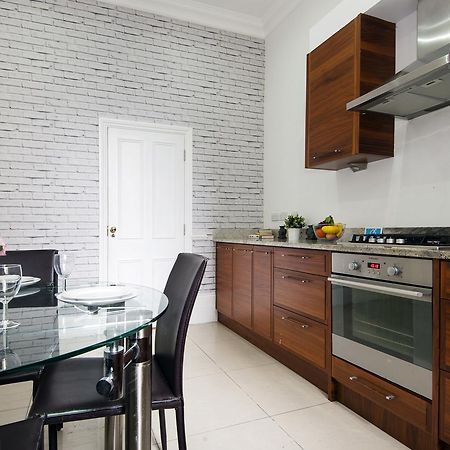 Appartement Earls Court Amazing 2 Bed Flat In Central Londres Extérieur photo